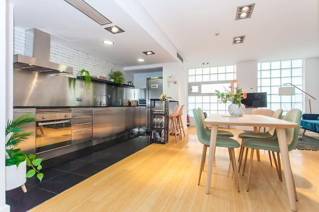 Atocha, Precioso Piscina Y Parking At Lavapies Apartman Madrid Kültér fotó