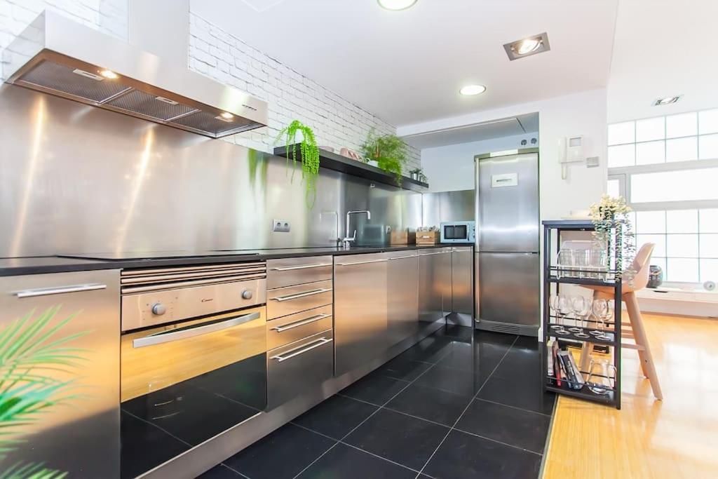 Atocha, Precioso Piscina Y Parking At Lavapies Apartman Madrid Kültér fotó