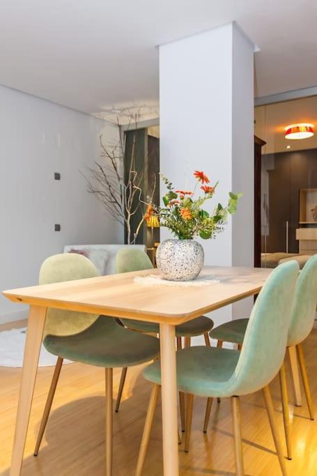 Atocha, Precioso Piscina Y Parking At Lavapies Apartman Madrid Kültér fotó