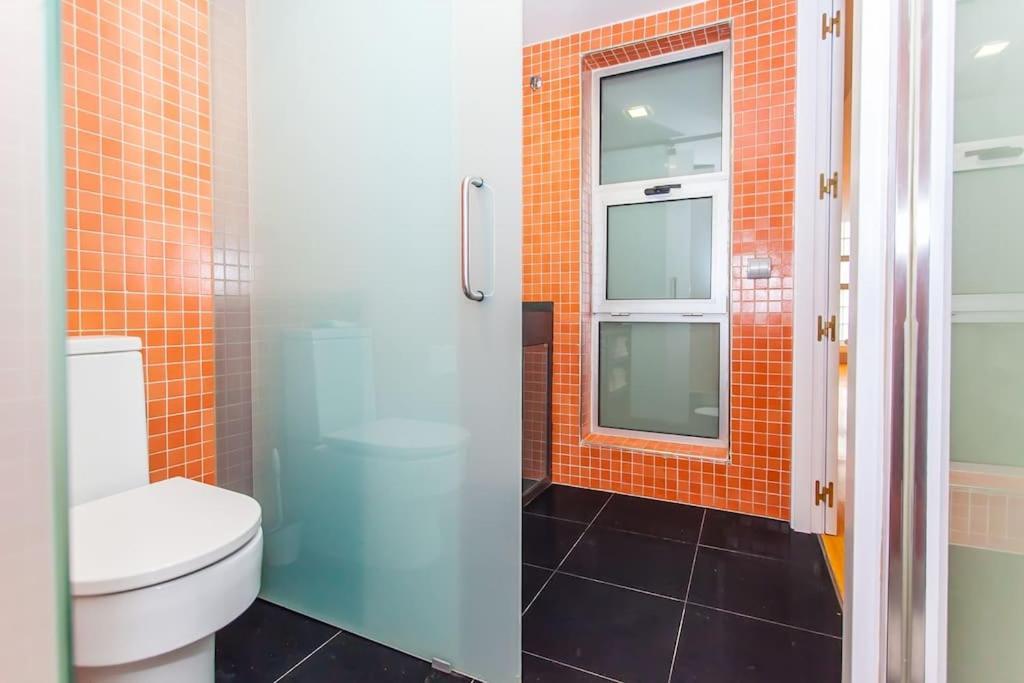 Atocha, Precioso Piscina Y Parking At Lavapies Apartman Madrid Kültér fotó