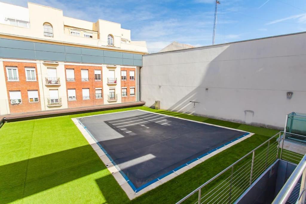 Atocha, Precioso Piscina Y Parking At Lavapies Apartman Madrid Kültér fotó